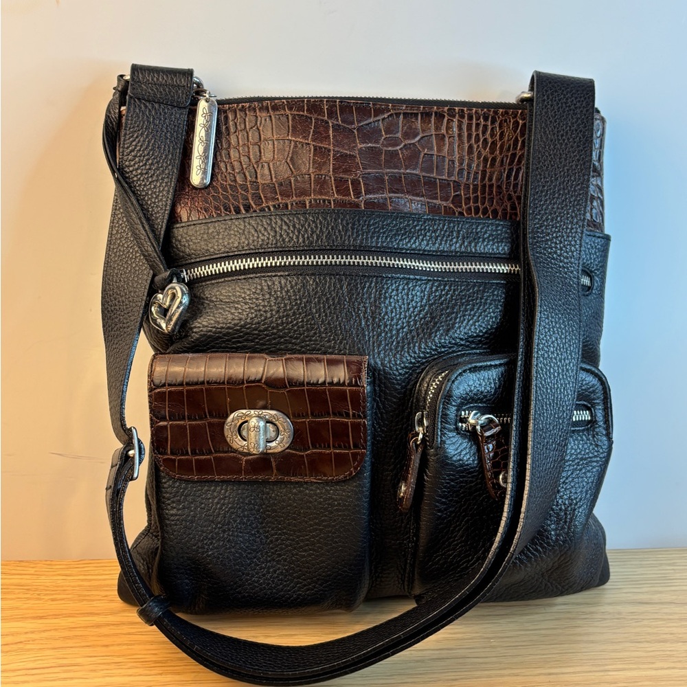 Vintage Brighton Croc Embossed Black/Brown Leather Crossbody‎